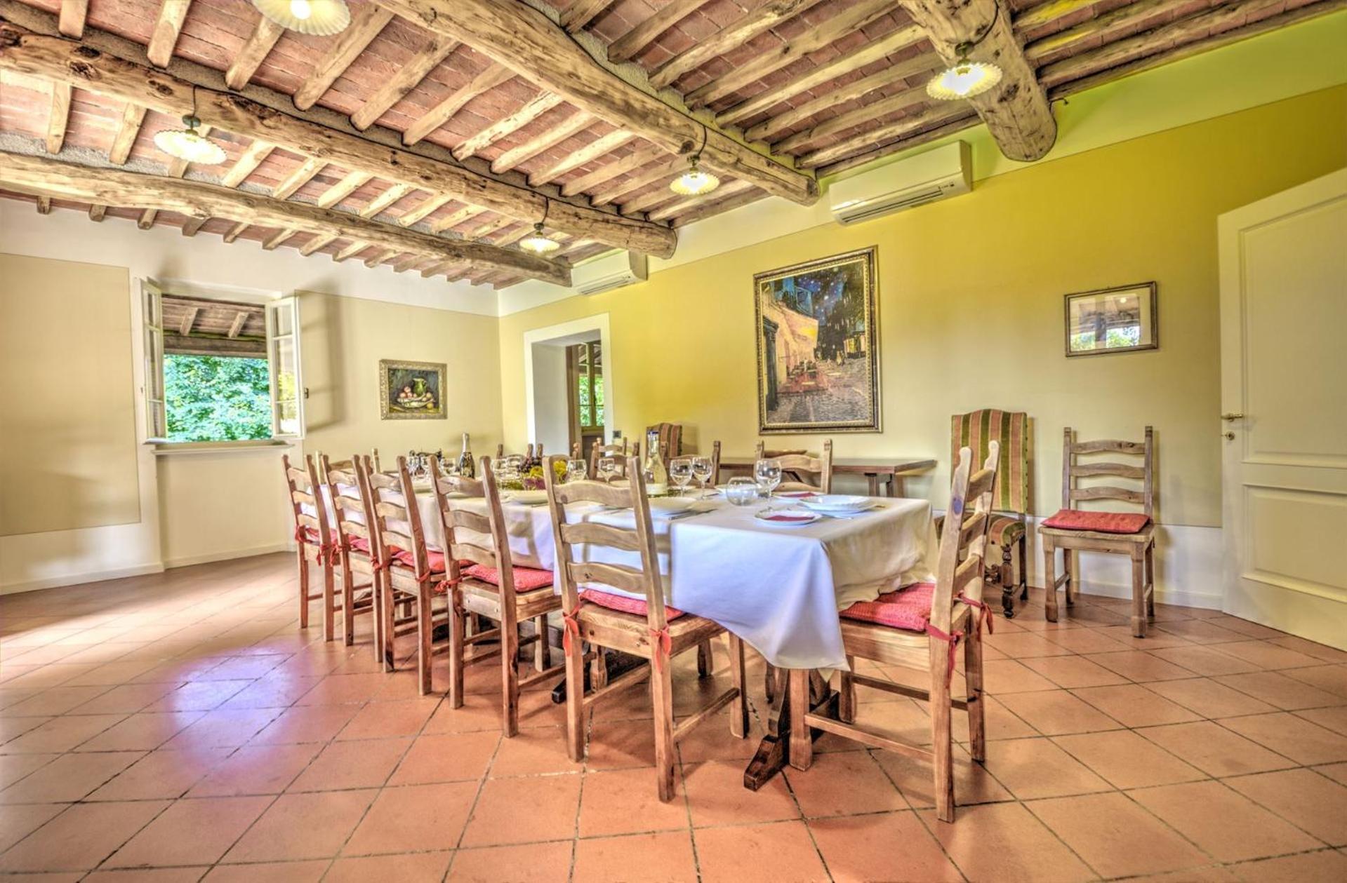 Lucca Cycling Holidays Il Tiglio Rooms Sant'Andrea di Compito Exterior photo