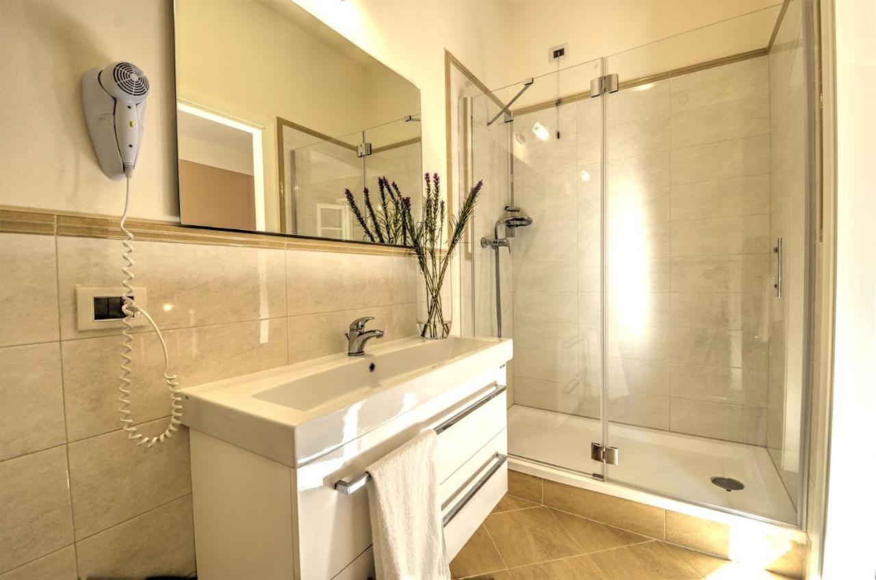 Lucca Cycling Holidays Il Tiglio Rooms Sant'Andrea di Compito Exterior photo